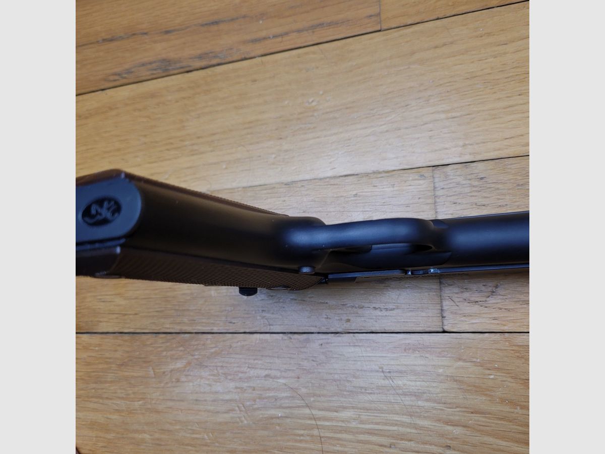 Beau pistolet Browning 1911 Black Label – réplique compacte du mythique 1911 – calibre 22lr – 10 coups – Fonctionnement identique au 1911 – TBE+++, image 8 sur 20