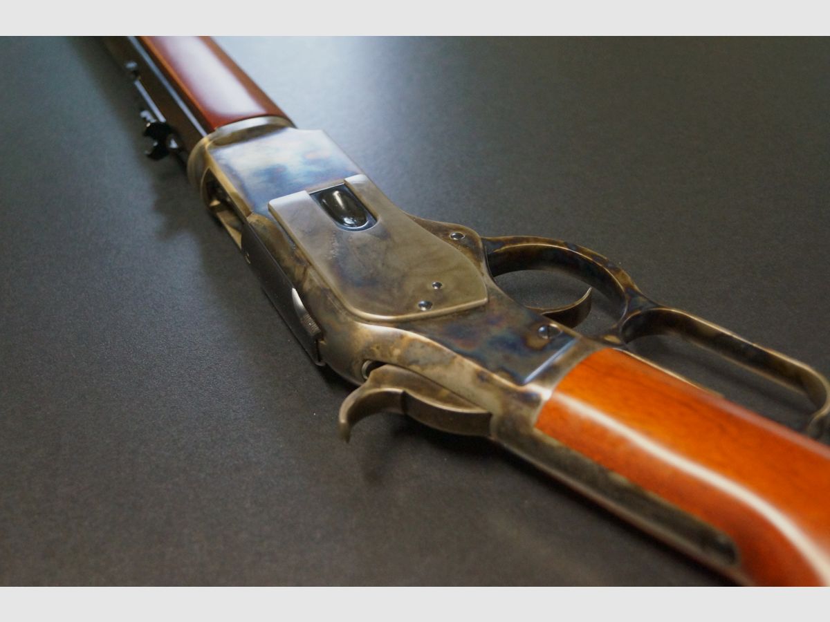 Uberti 1873 Rifle Short .45 Colt, immagine 3 di 5