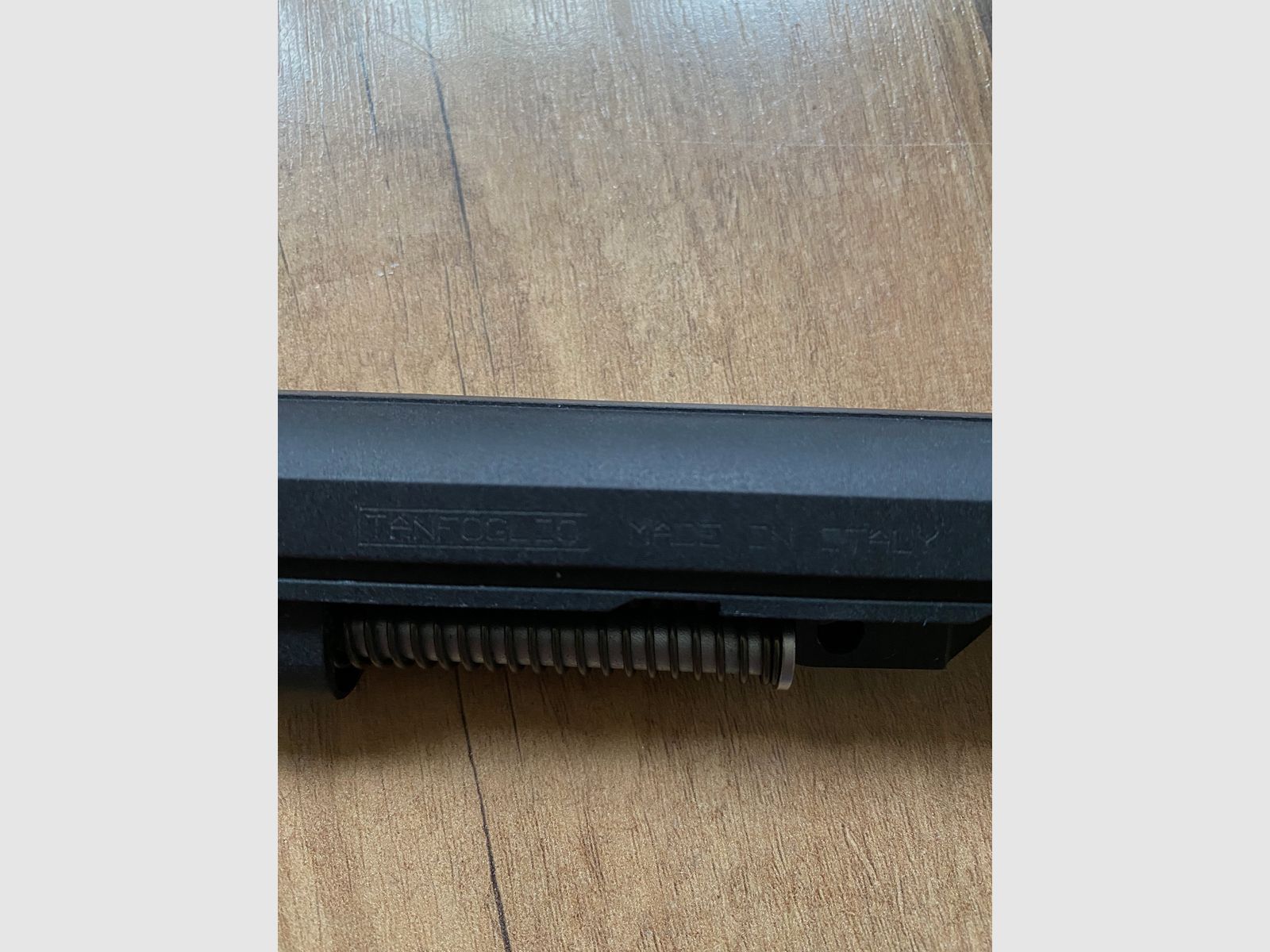 Tanfoglio 9 mm Limited con sistema di cambio .22 lr per tiratori sportivi, IPSC, ecc.