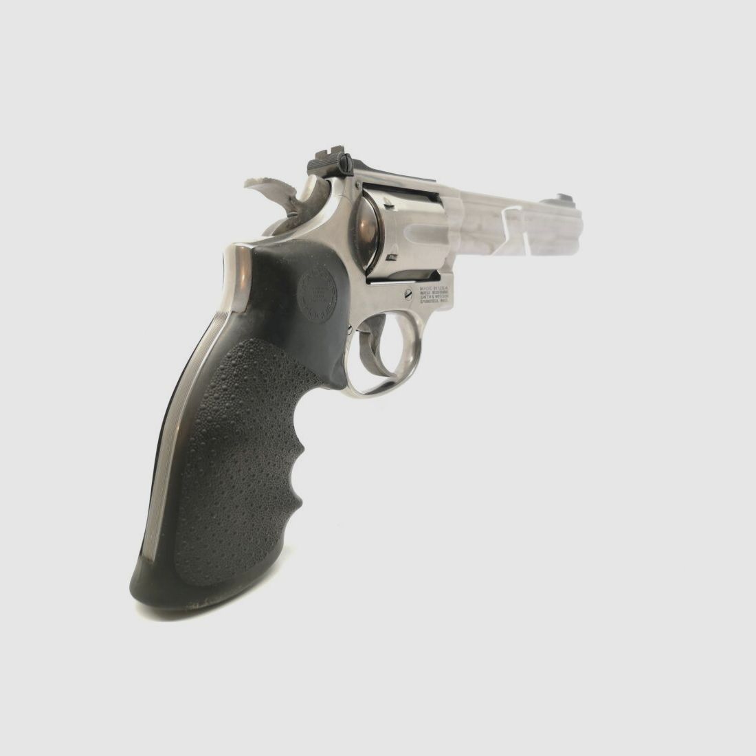 Smith & Wesson 617-1