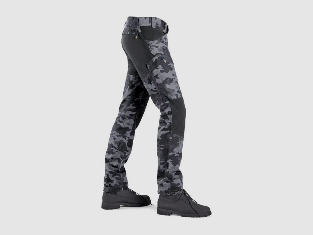 Haunter Nora Freizeithosen Männer Schwarz Camo
