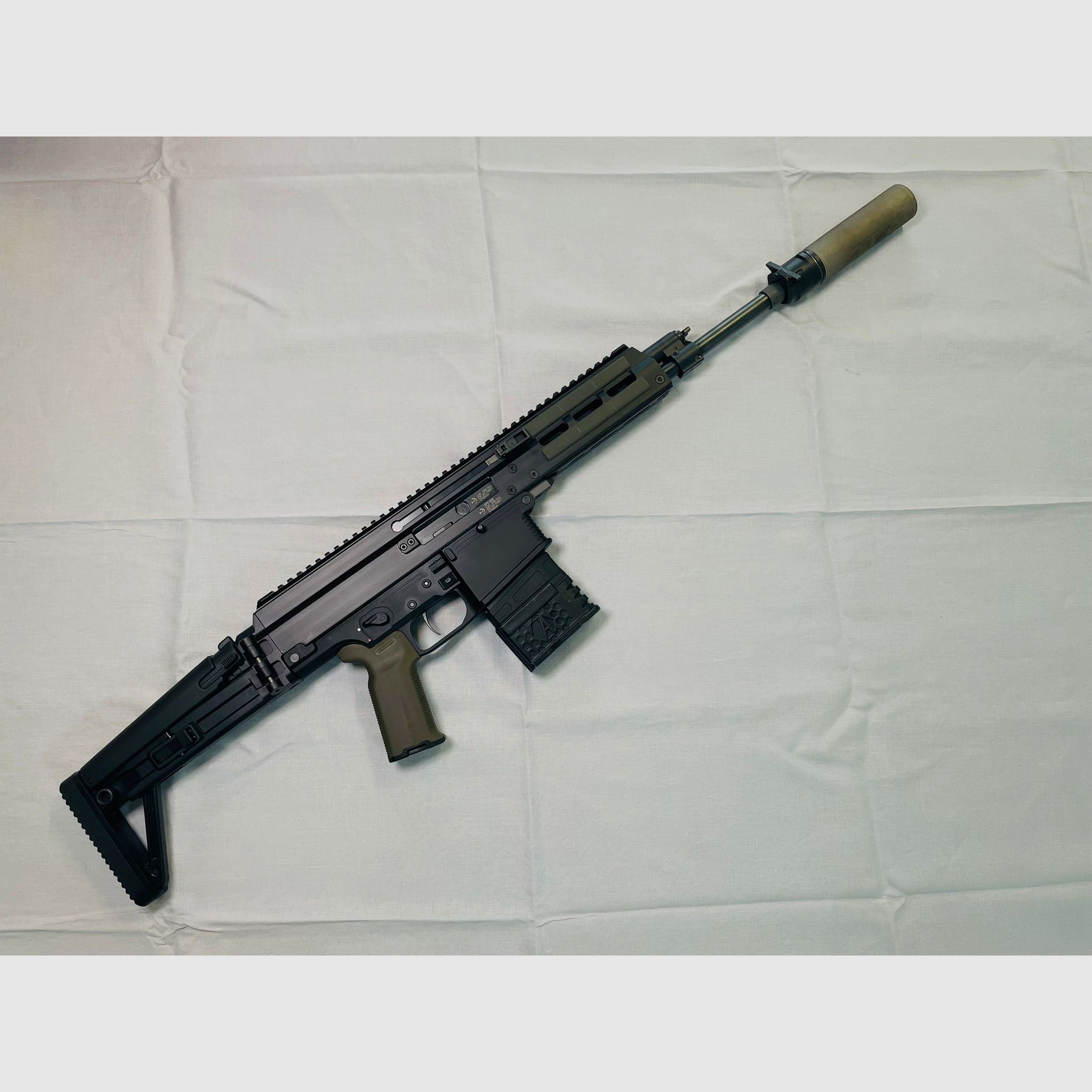 B&T APC308 PRO 13