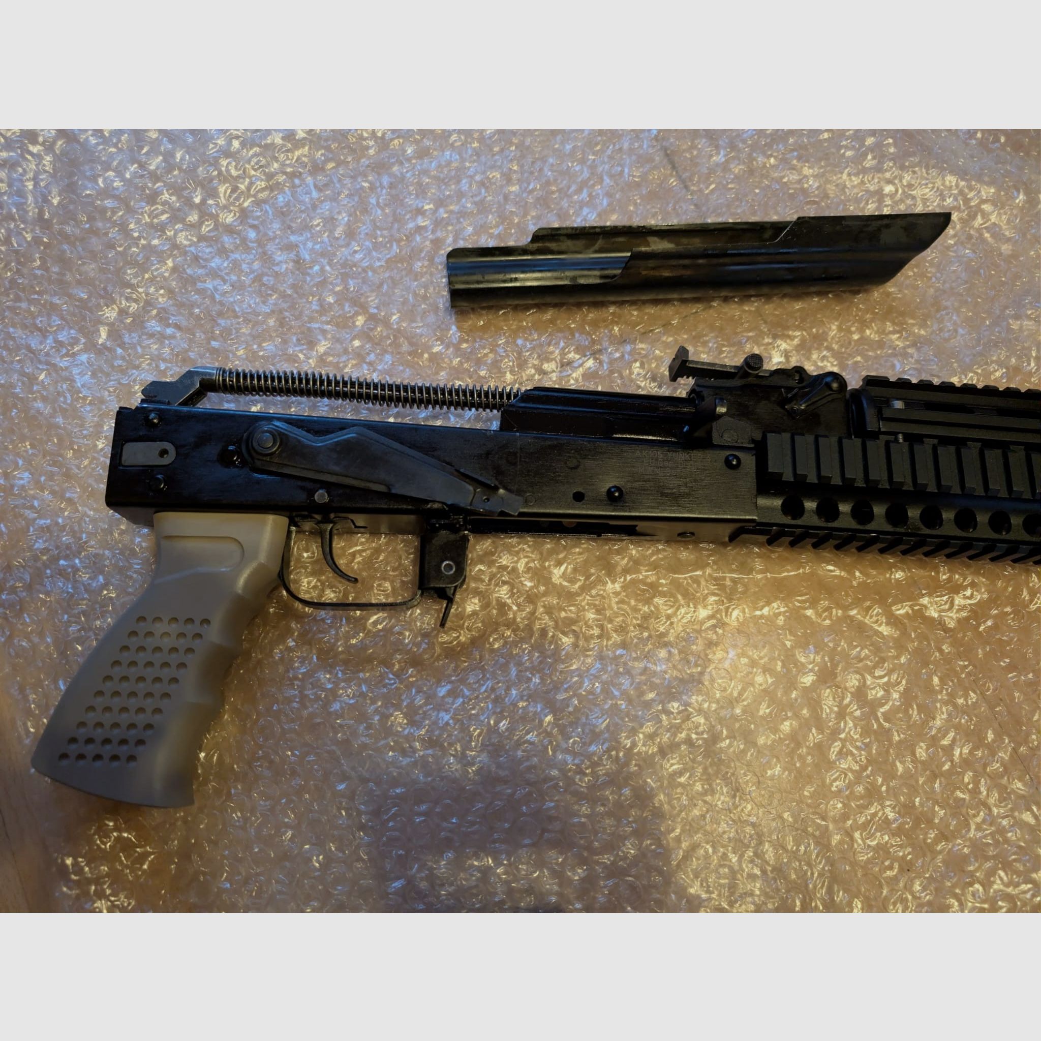 MWM Gillmann Yunker 4 CO22 AK74 fucile ad aria | Cal. 4,5 mm BB | Originale IZHMASH produzione | con impugnatura anteriore Picatinny & PK - 3 impugnature e compensatore decorativo