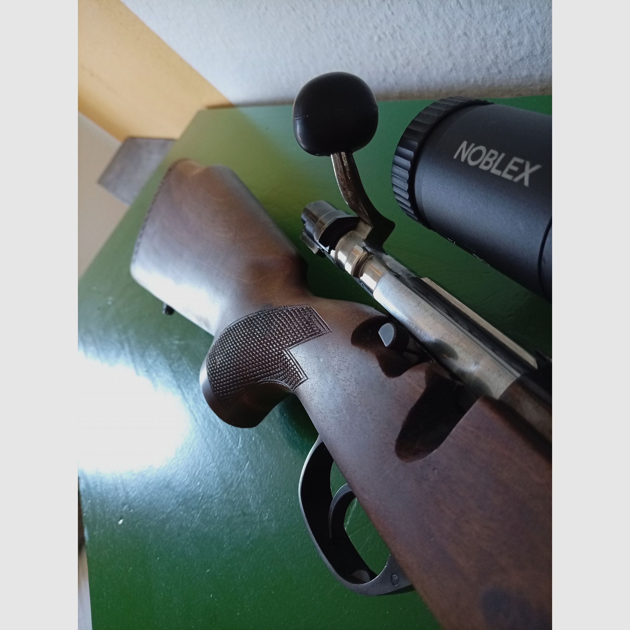 Pacchetto completo: carabina Santa Barbara 7x64 inclusa Noblex N6 2-12x50