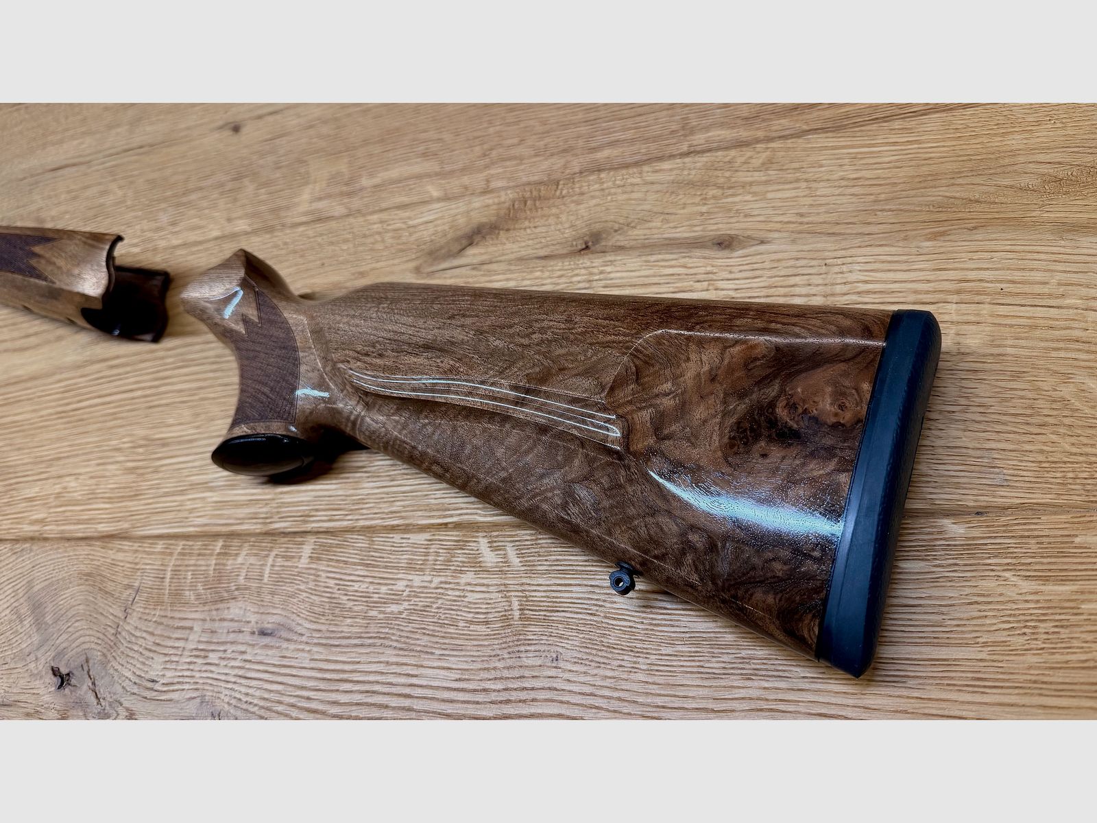 Blaser R8 crosse SANS système/boîtier // Classe de bois 3 // Avec œillets de sangle Blaser d'origine // NEUF