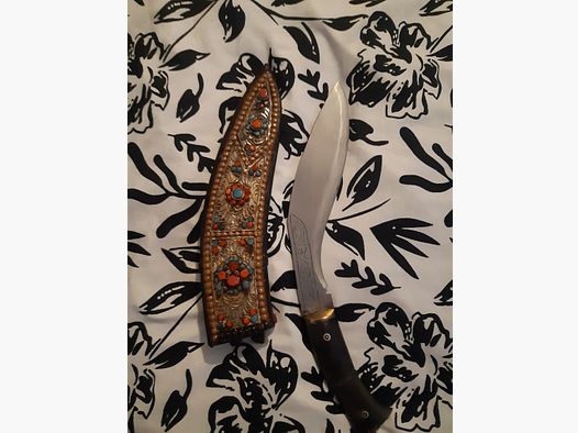 Nepalese kukri machete