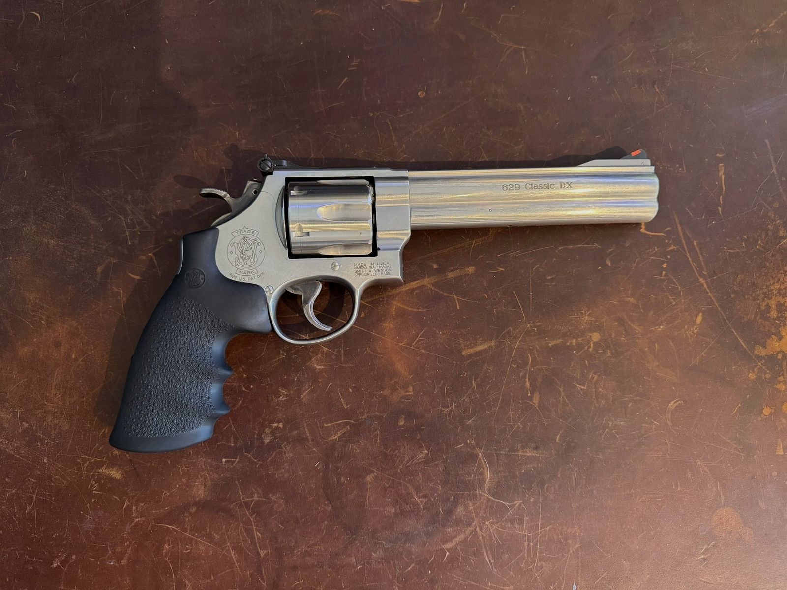 Smith & Wesson 629 Classic DX – Revolver .44 Magnum en acier inoxydable, 6,5 pouces