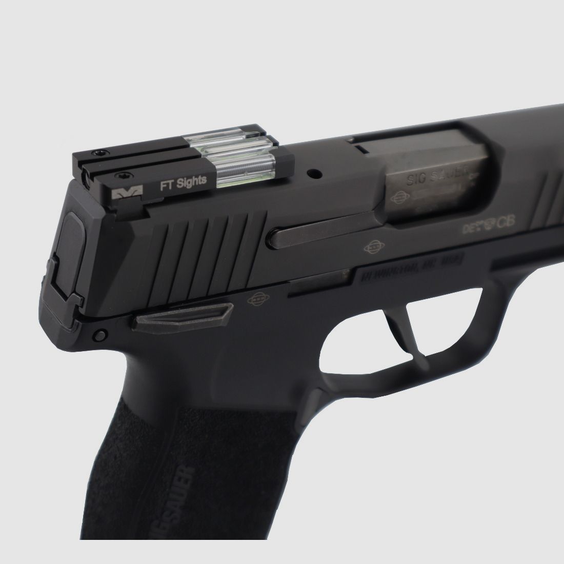 Sig Sauer P365 MS con mirino al trizio
