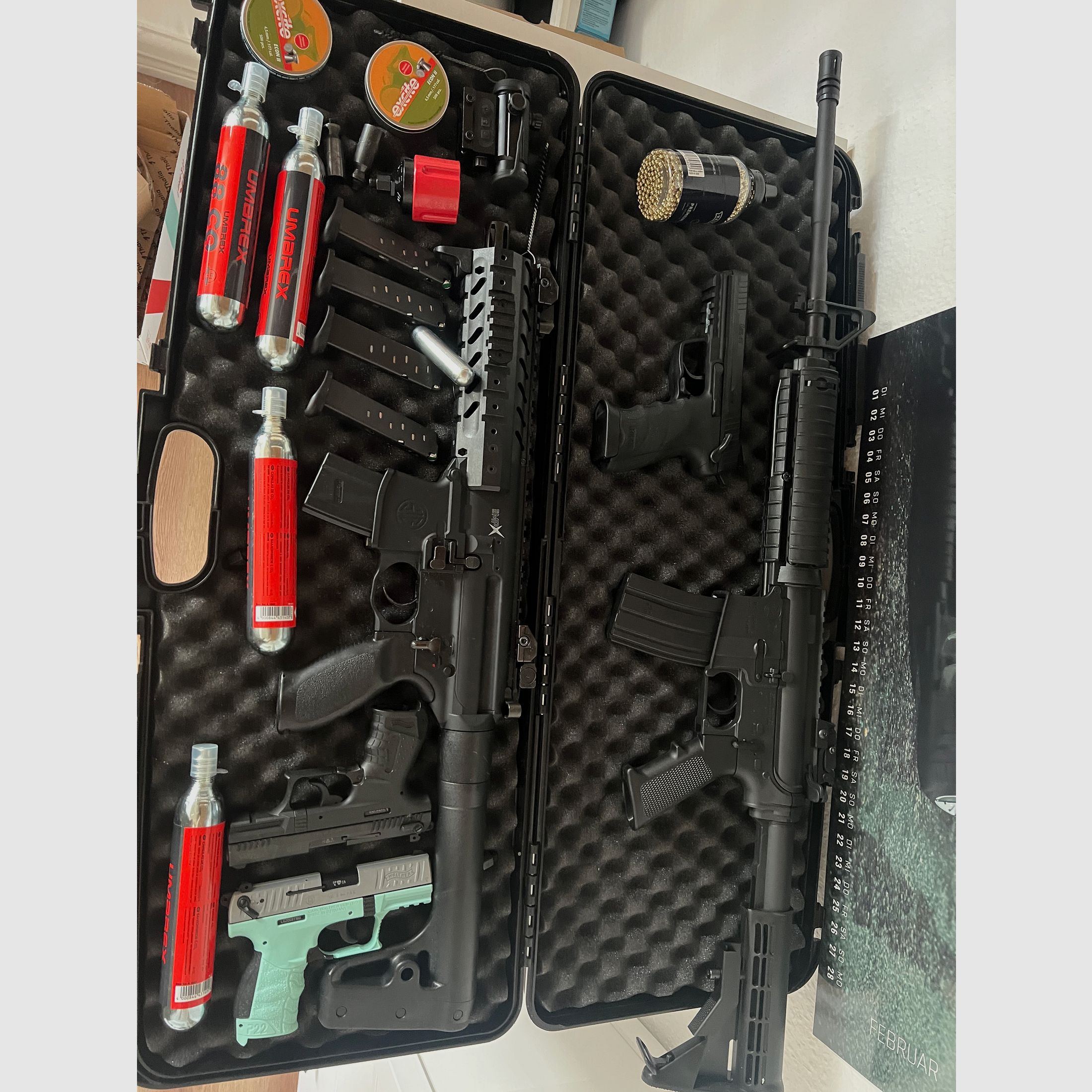 2× Luftgewehr (Colt M4 & SIG Sauer MPX) + CO₂-Pistole inkl. Zubehör – 4,5 mm