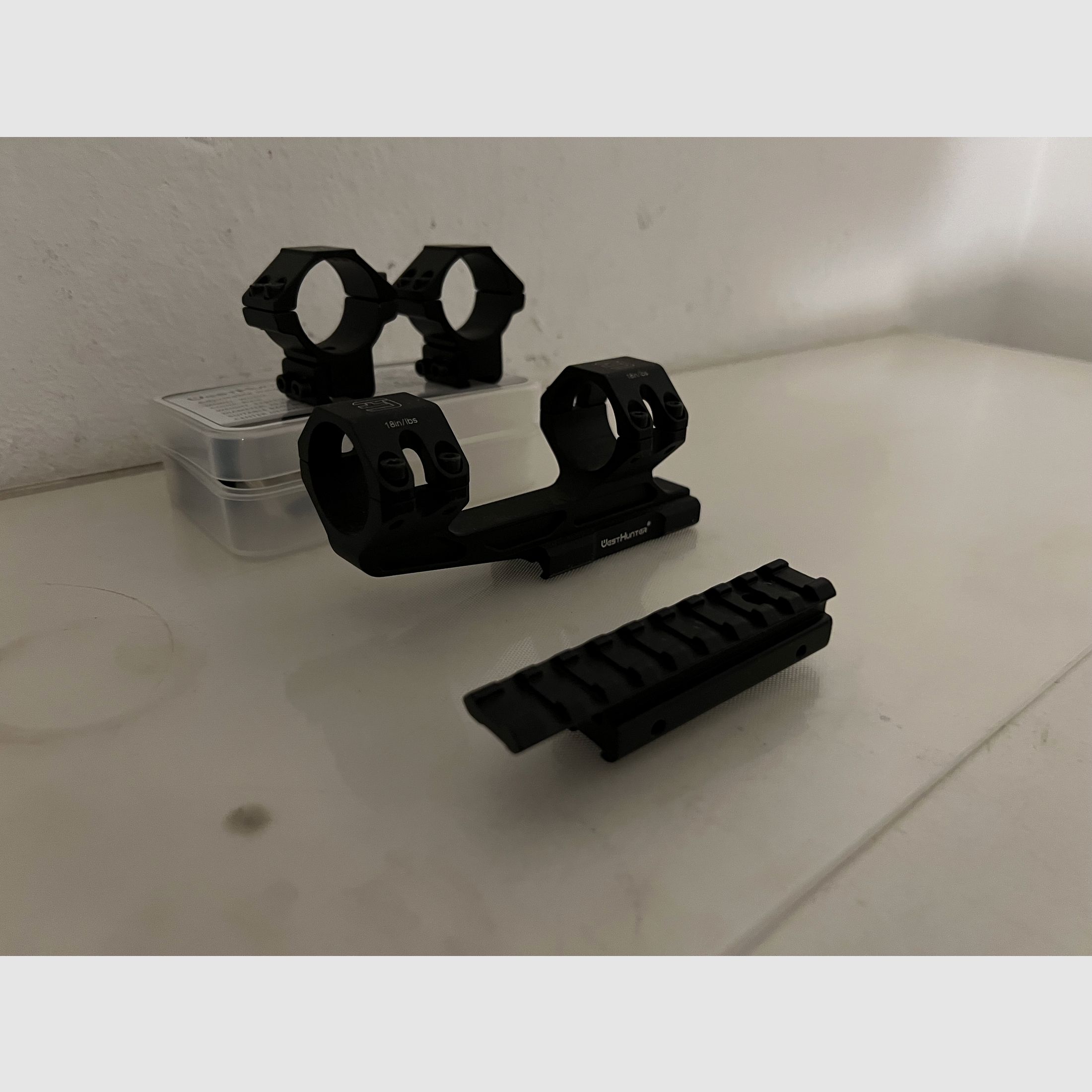 Staffelsee - 1-8x24 LD V2 Zieloptik/Zielfernrohr mit Leuchtfaser-Absehen 4 - mit vollvergütetem LD-Glas für Drückjagd/Bewegungsjagd - robust, stickstoffgefüllt & schussfest