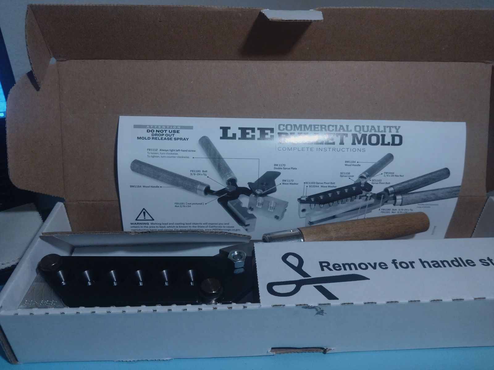 LEE 6-fach Kokille für Kurzwaffen Kaliber 9 mm - NEU -.356/95gr AX-906