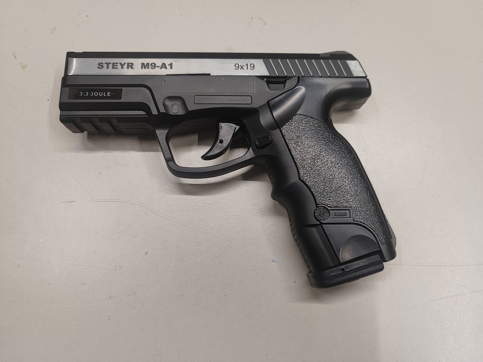 Steyr M9-A1 CO2 4,5mm BB Pistole