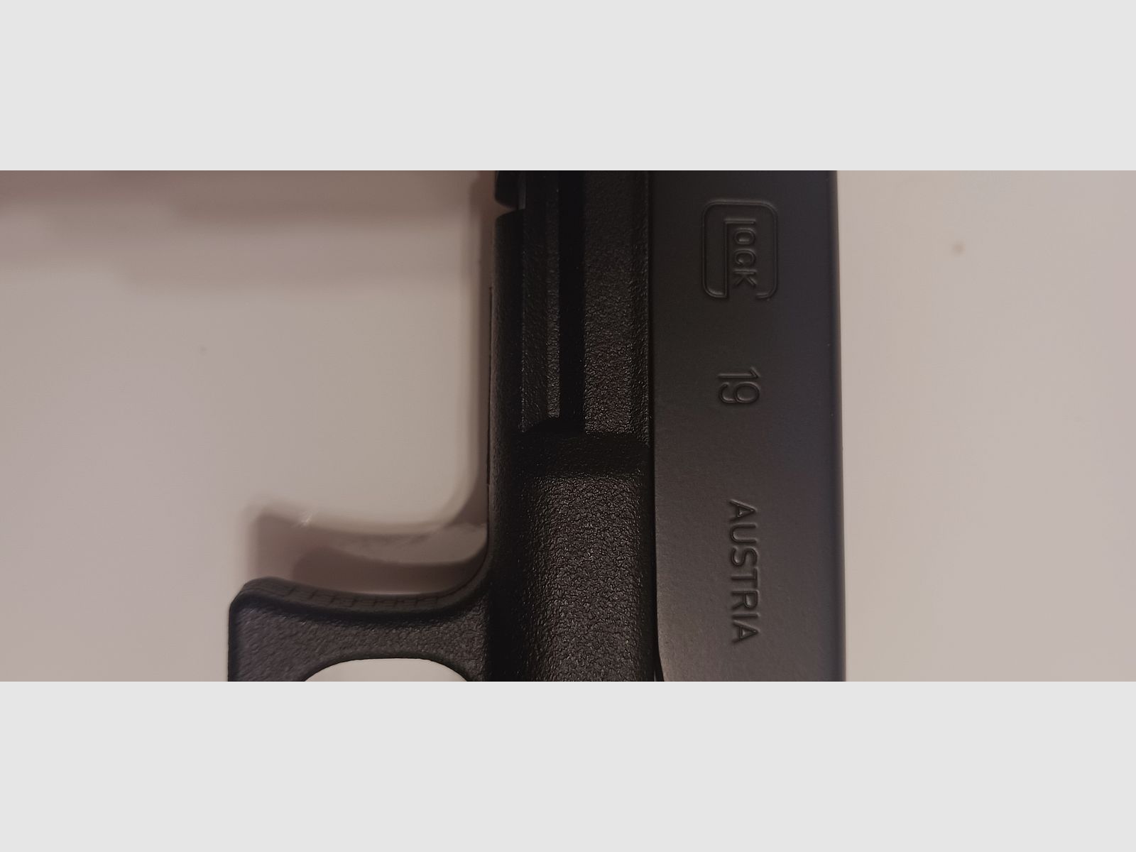 CO2 pistol, Glock 19