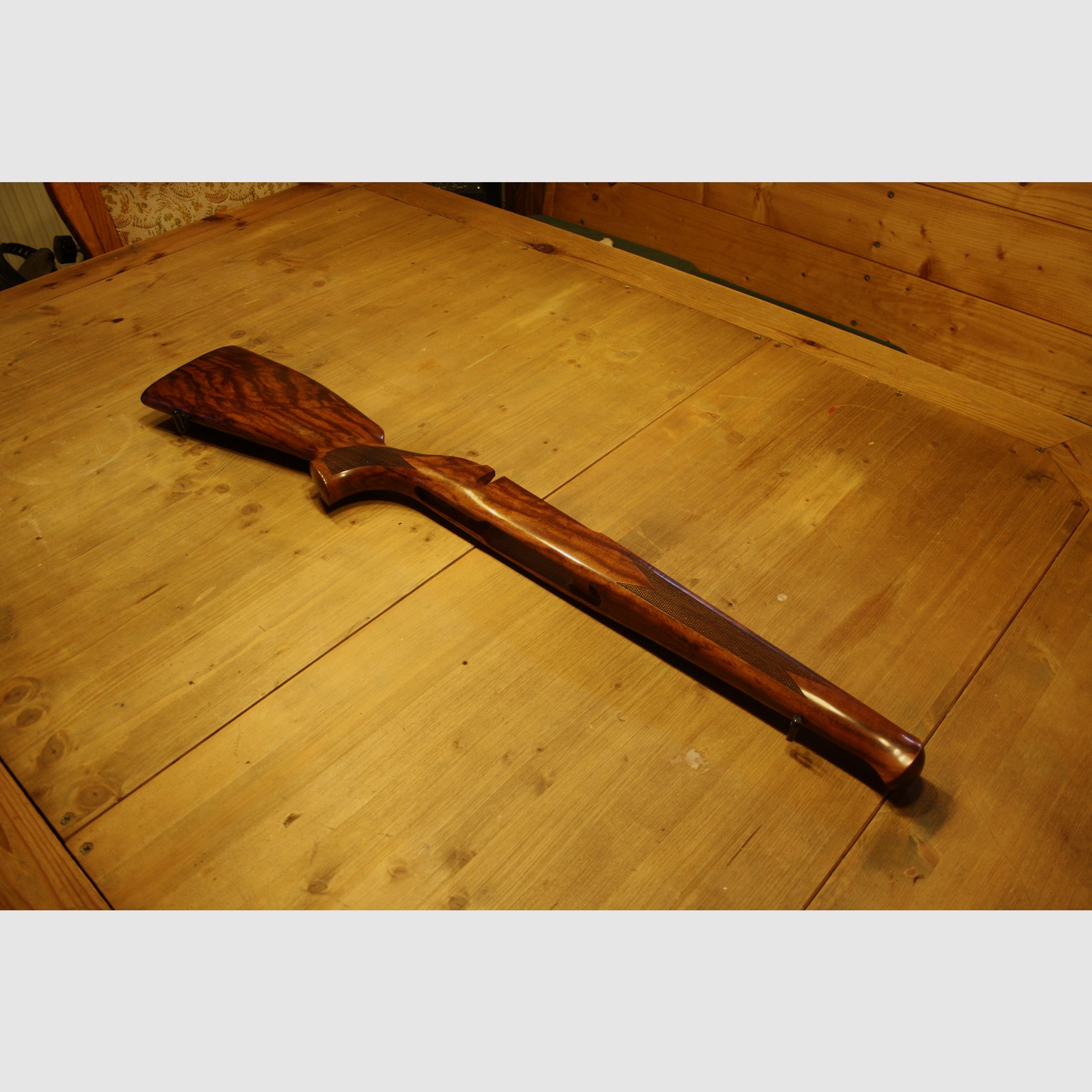 Repetierbüchse Zoli AZ1900 Taiga  8x57IS Handspanner mit Nussbaum Lochschaft