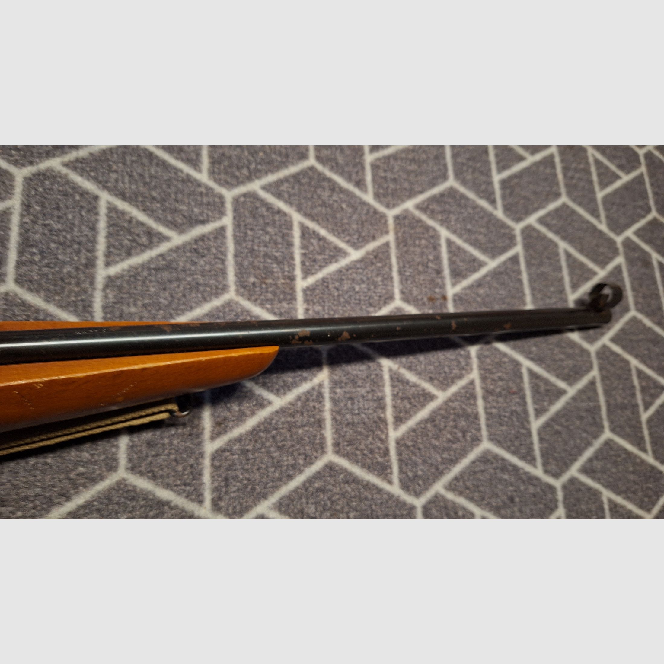 Haenel Suhl 310 air rifle with 12-round magazine + case!