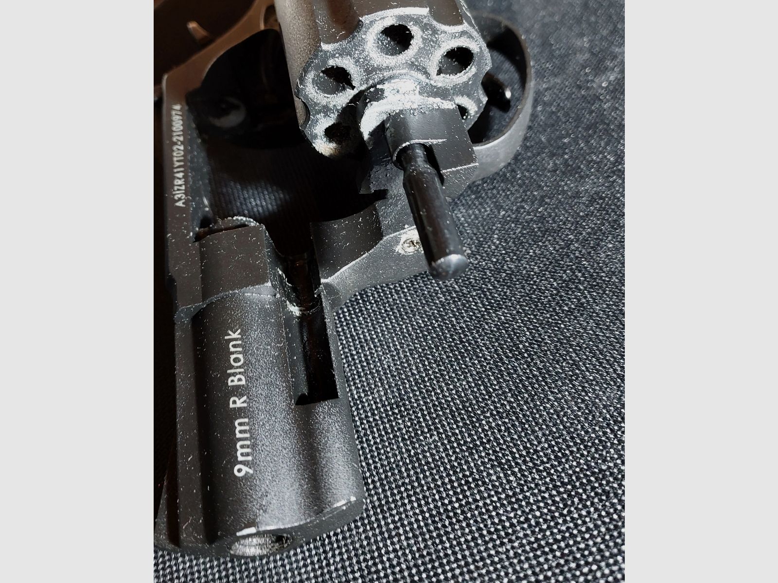 Zoraki R1 2.5 inch blank-firing revolver caliber 9mm R.K. black (PTB 1022)