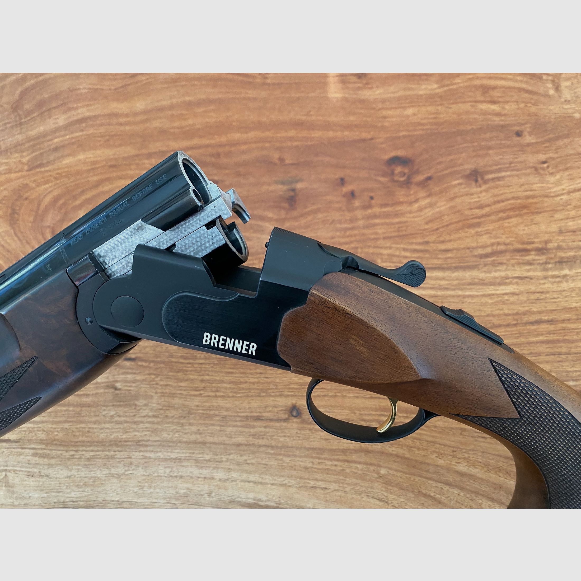 Brenner BF18 in schwarz, 12/76, Stahlschrotbeschuss