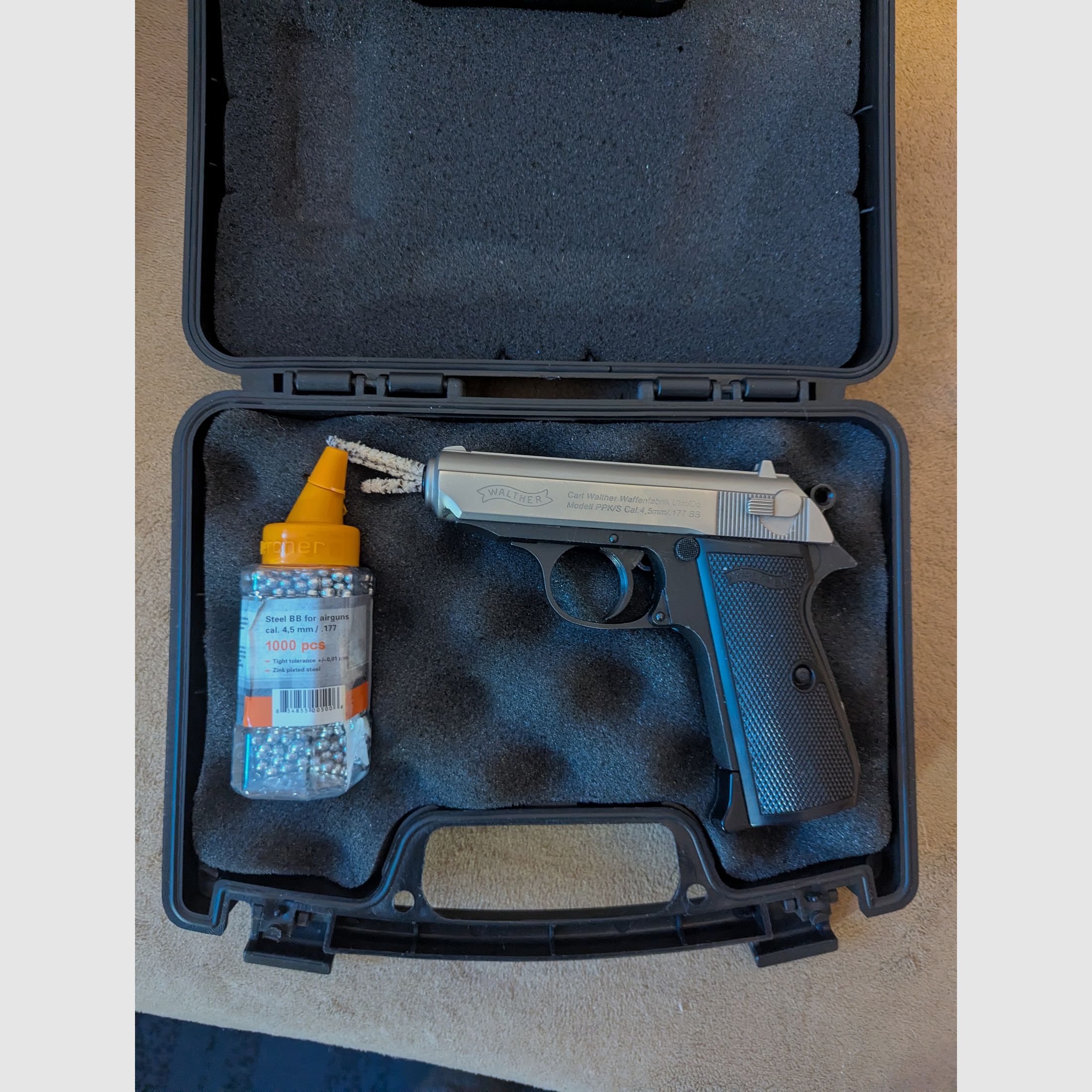 CO2 Pistole Walther ppk/S 4,5mm mit plowback mit Original Karton