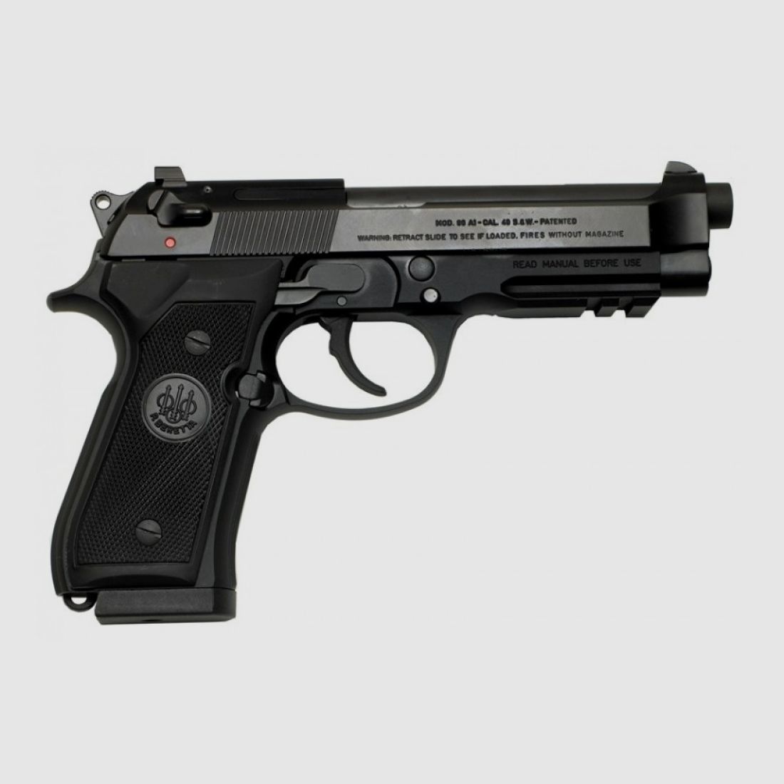 Beretta 96A1, cal. 40 S&W, SA/DA, 12 Schuss