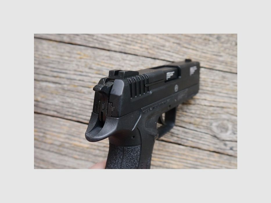 Retay X1 blank firing pistol 9mm P.A.K. New - In the style of Springfield XD eXtreme Duty - EU-wide shipping