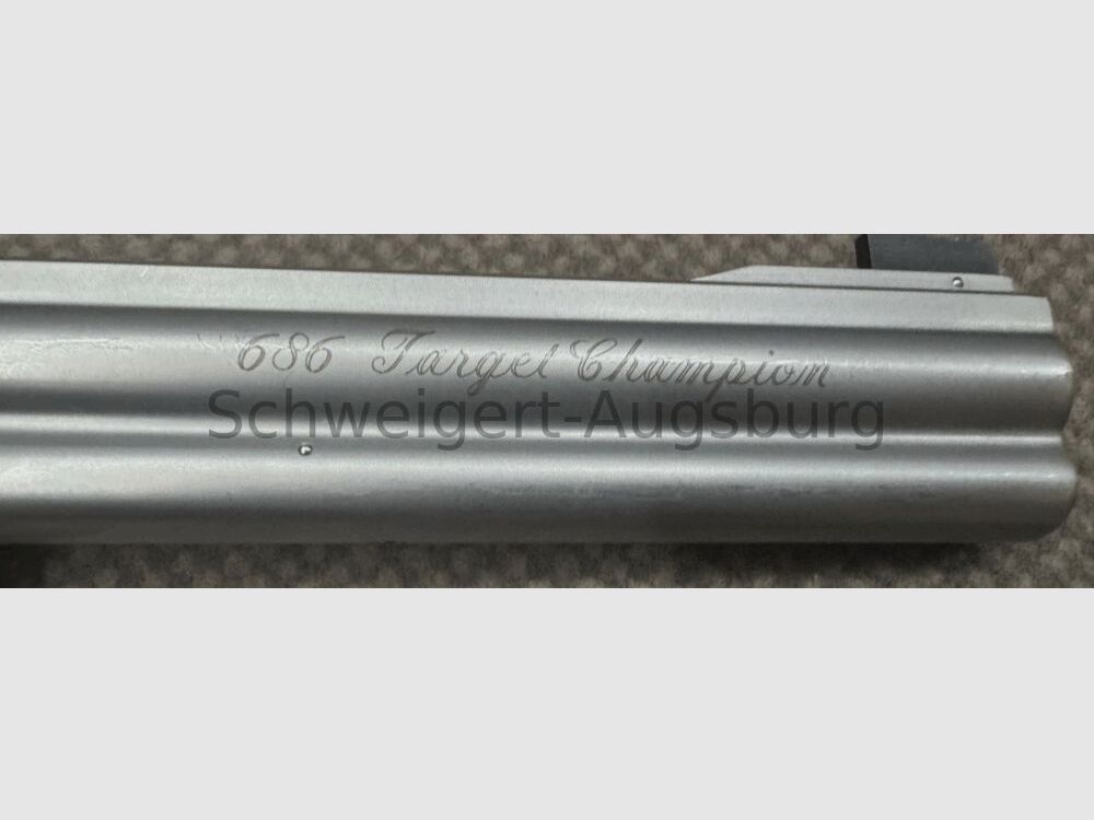 Smith & Wesson 686 Target Champion .357Mag;.38Special