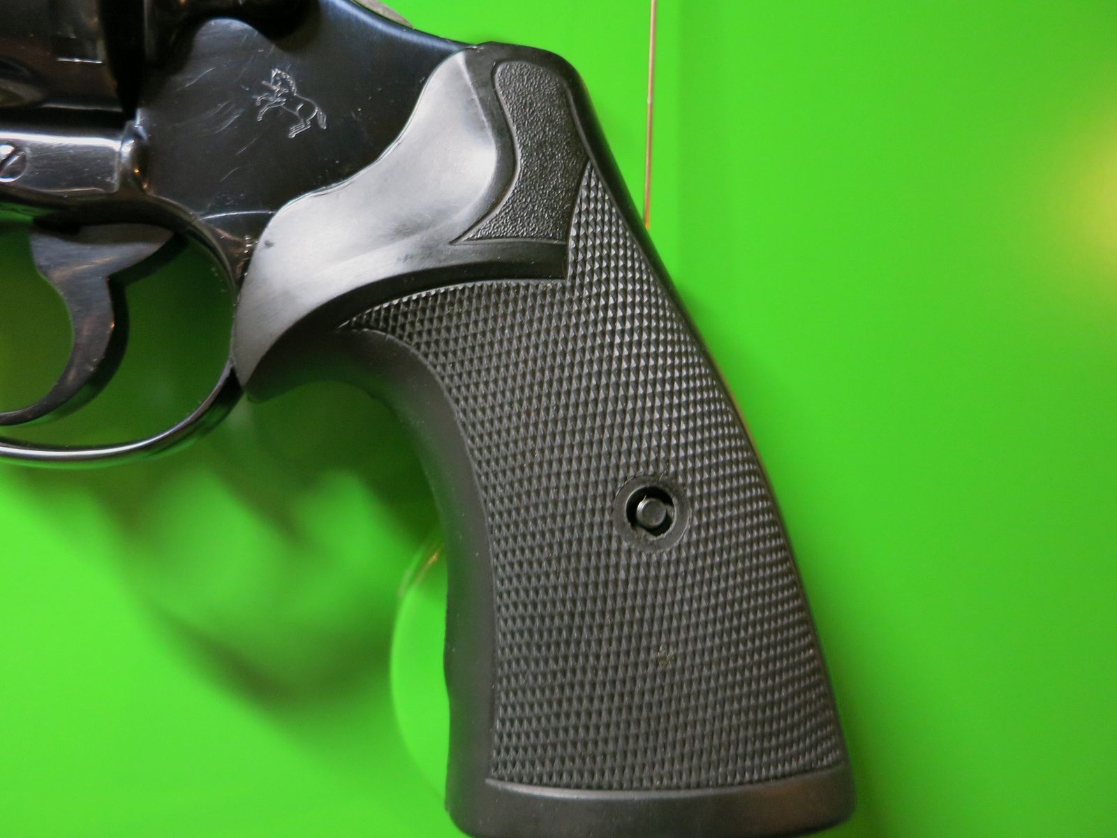 1985 COLT PYTHON, Royal Blue, .357 Magnum, 6" barrel, rubber sport grip #19-