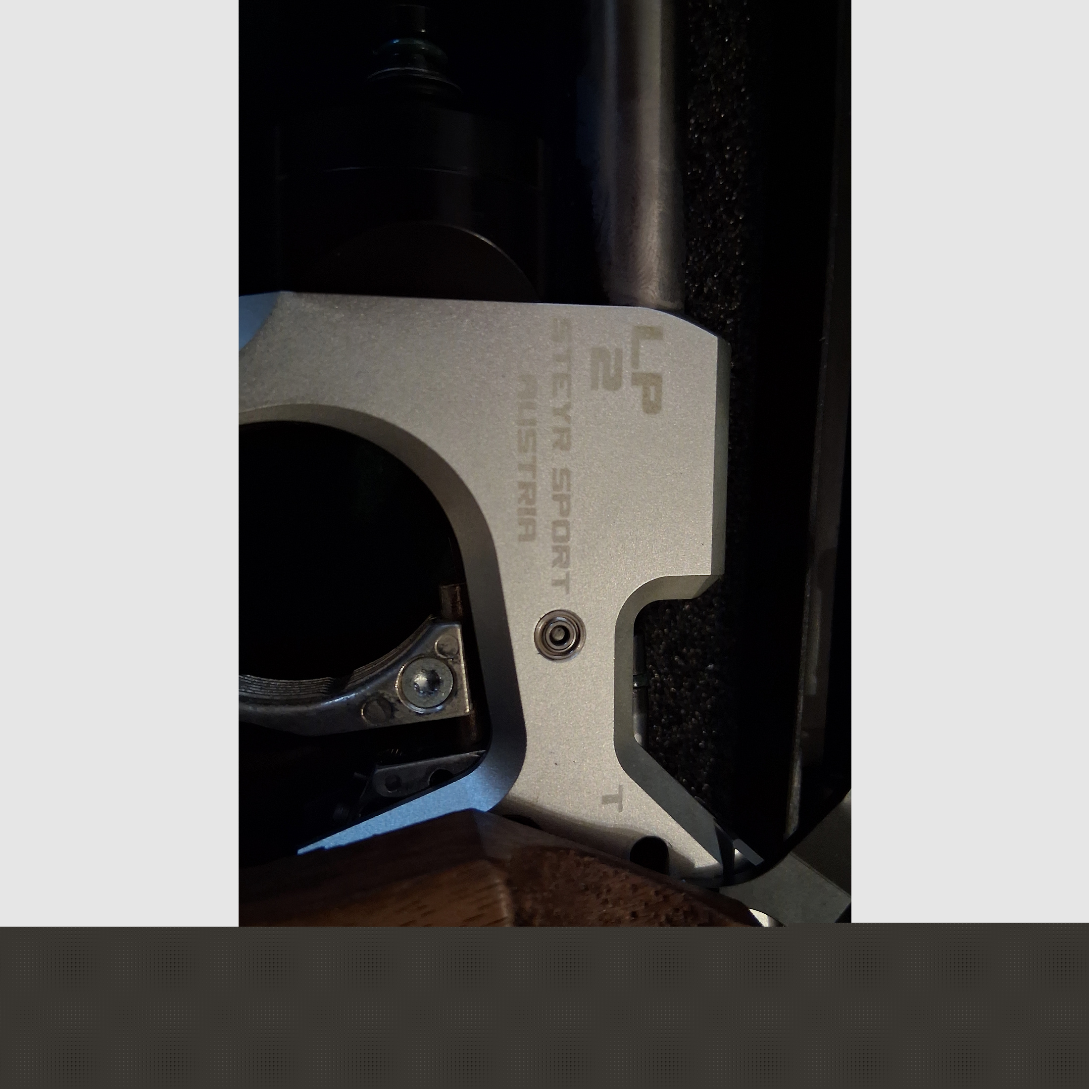 Air pistol Steyr Lp2