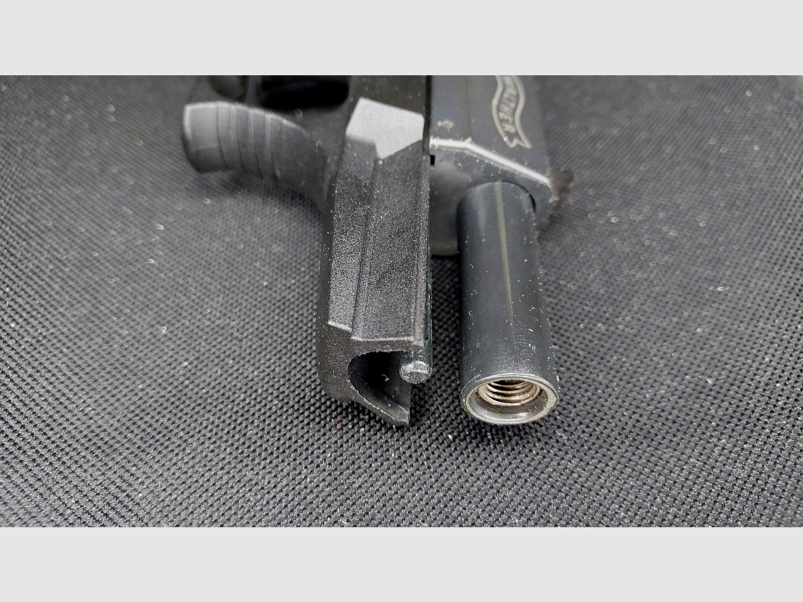 Walther P99 Pistolet à blanc 9mm P.A.K. (PTB 762) P 99