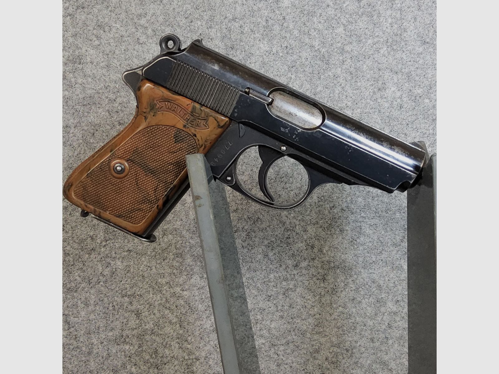 Walther Zella- Mehlis PPK- 90 ° Sicherung