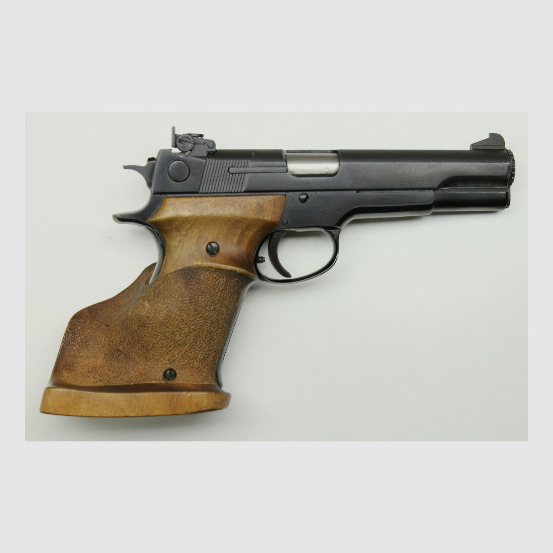 Smith & Wesson 52 WC