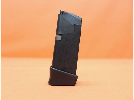 Glock Glock 26: Magazine 12-round (10+2) 9mm Luger Polymer Black (9mm Para/9x19)