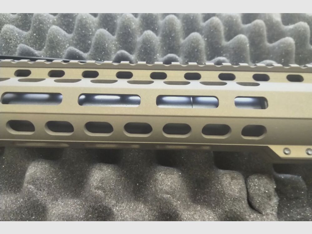 Schmeisser AR15 M5F Kurt24-Édition 16,75" M-Lok