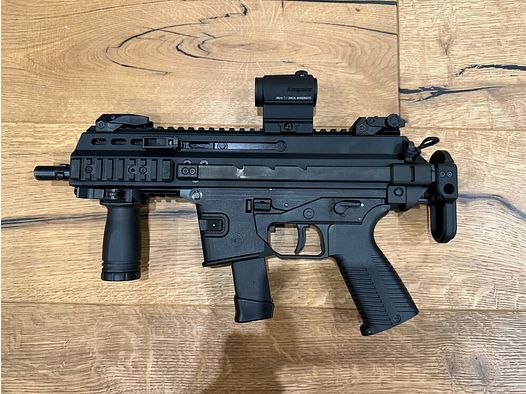 Brügger & Thomet APC 9 Pro G met telescopische kolf en Aimpoint