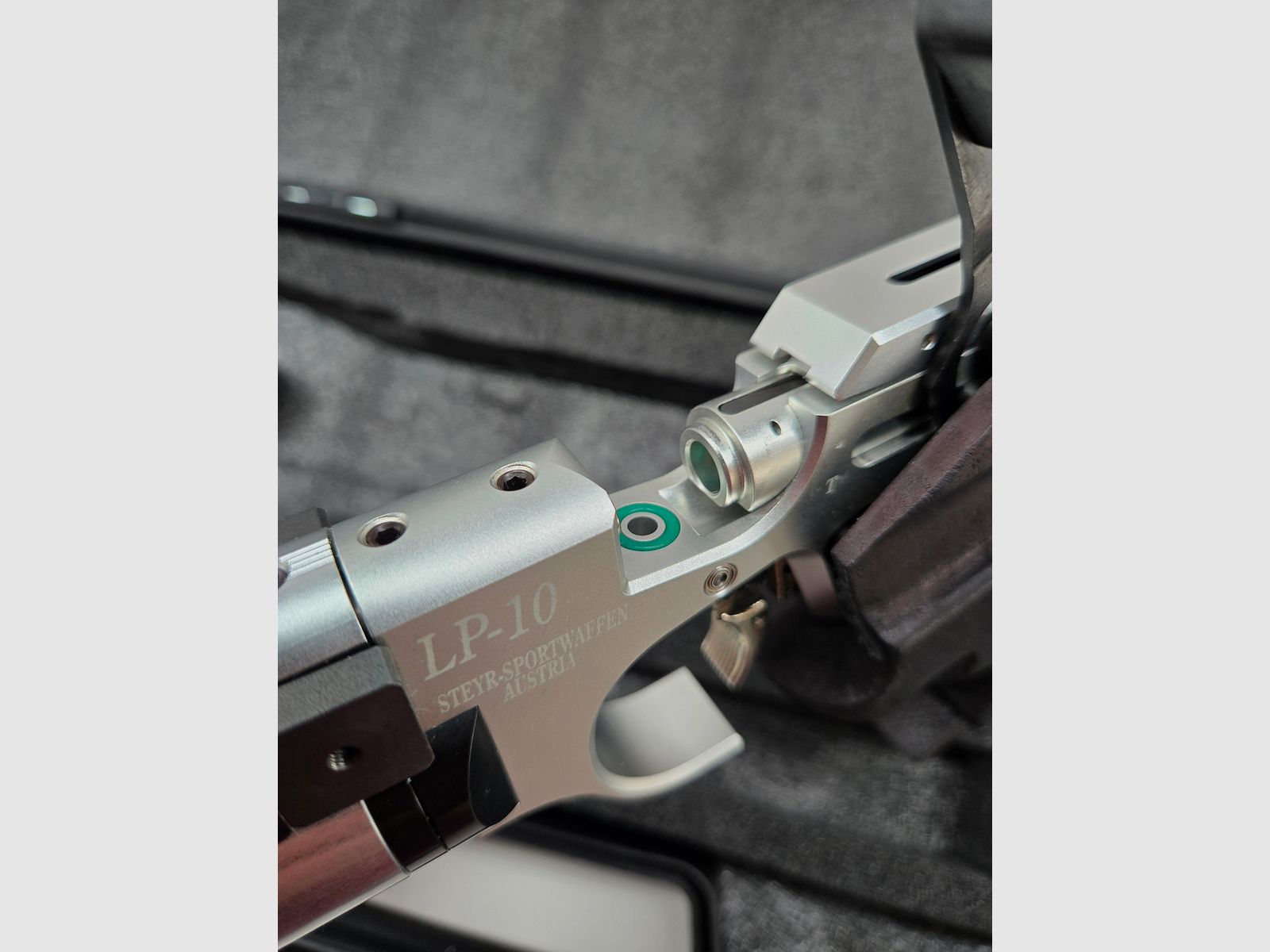 Steyr LP 10 with Rink grip