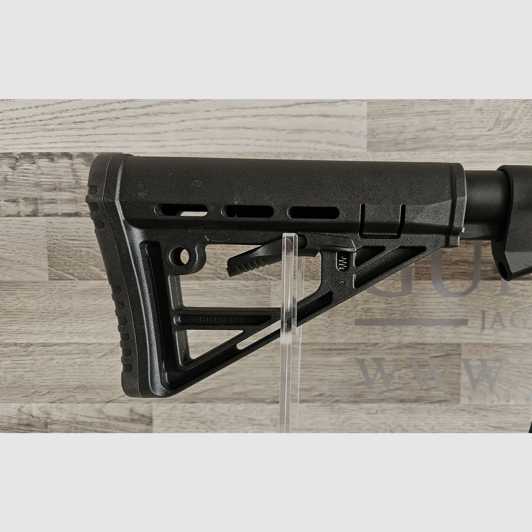 Schmeisser AR15 M4FL Sport Oliv 14,5" Kal. .223Rem. - verzendkosten vrij ! - Nieuwe goederen van de vakhandel