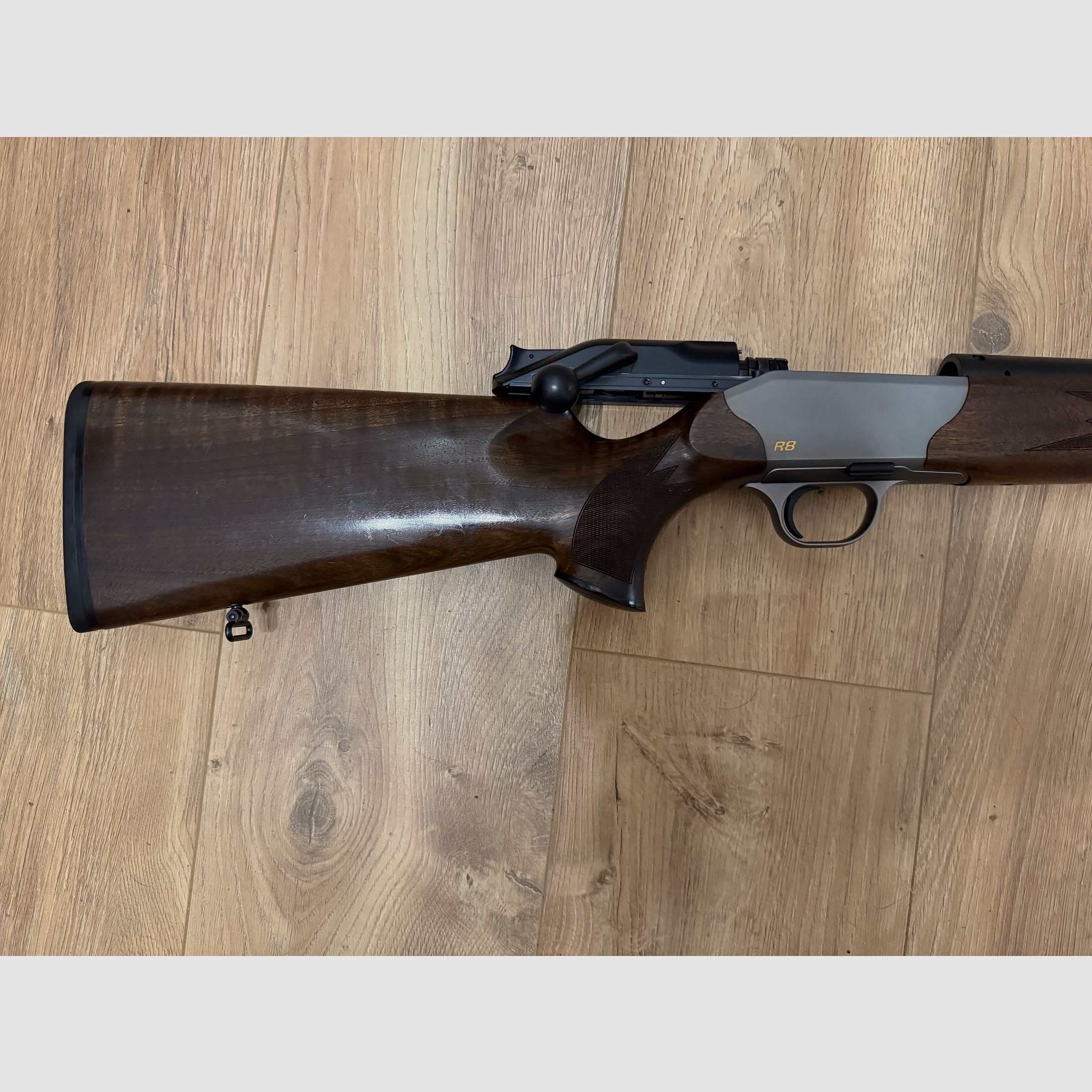 Blaser R8 Standard mit Holzschaft 8x57 IS Mündungsgewinde M15x1