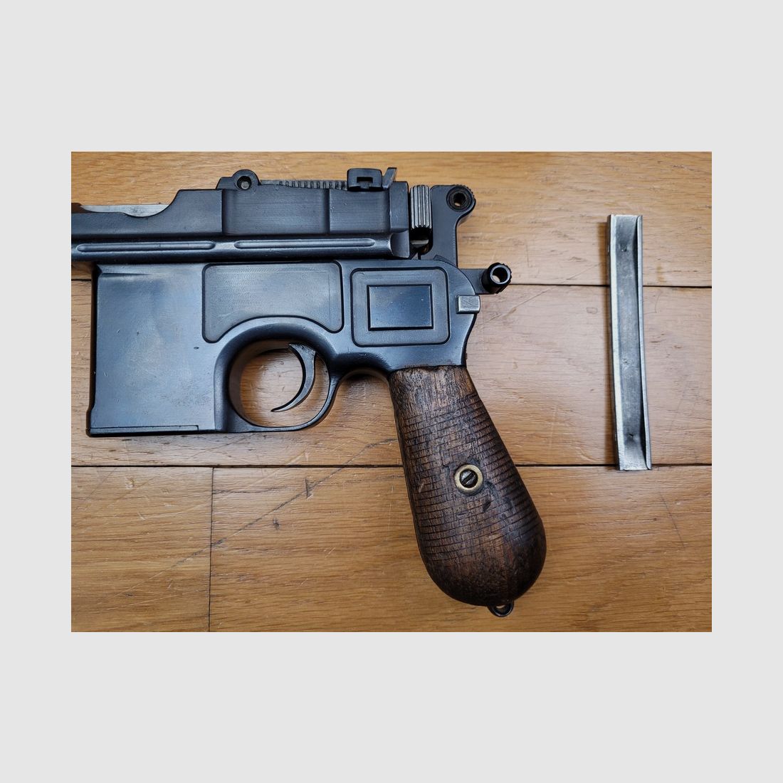 Sehr schöner C96 Mauser Pistol – legendäre Waffe – Herstellung Mauser Oberndorf A/M ca. 1913 – 7,63 Mauser – Schaft-Holster für den Schuss und den Transport – TBE +, Bild 8 von 24
