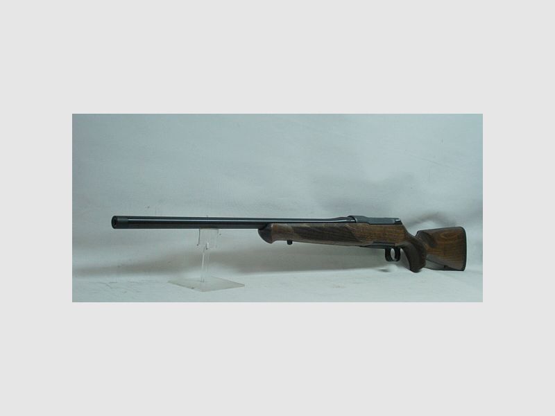 100 Classic LL56 MG oV - .270Win, calcio in legno