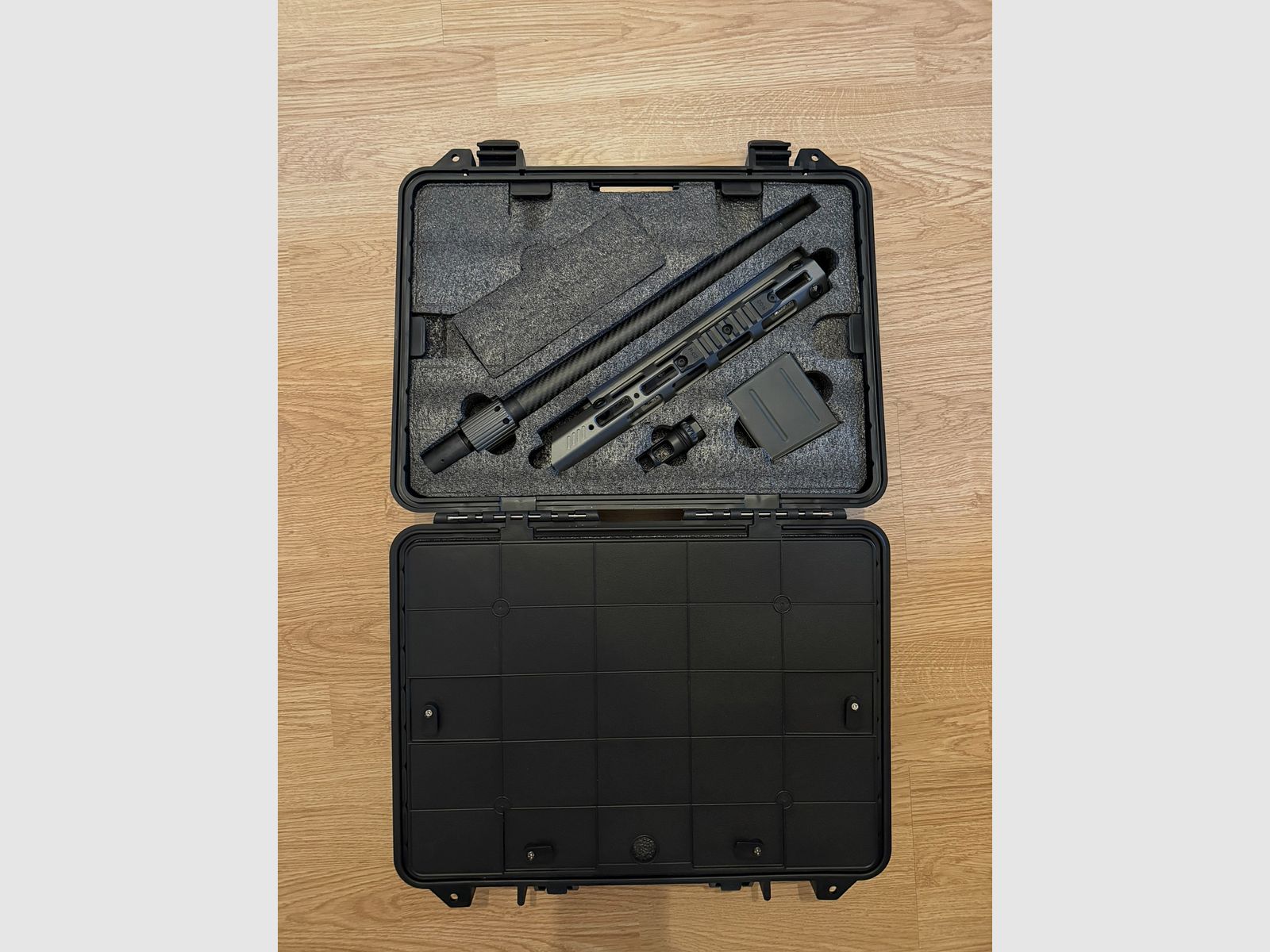 Ares MSR-303 in Grafiet