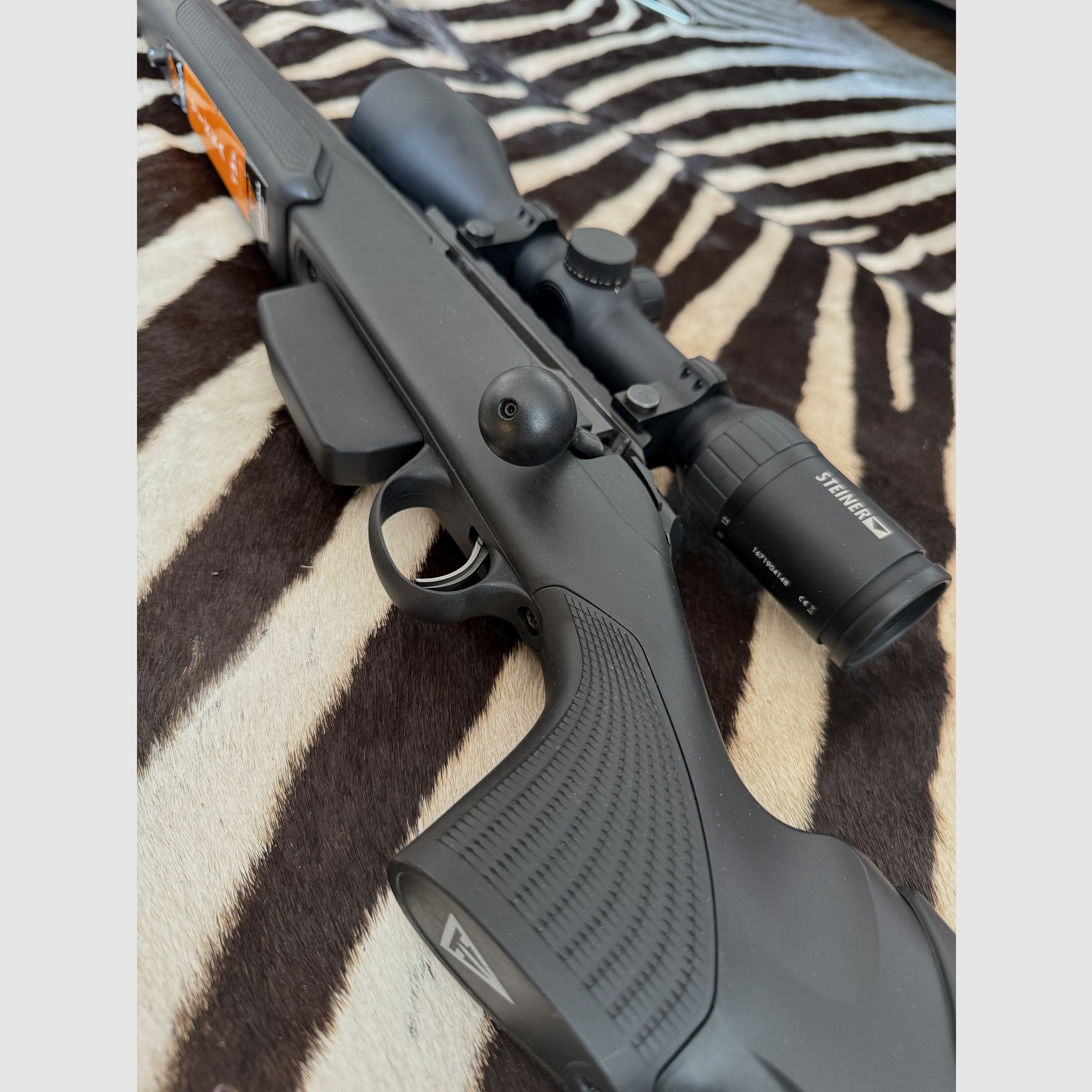 TIKKA T3x VARMINT .308 Win. LINKSSYSTEM STEINER RANGER 3-12 x 56