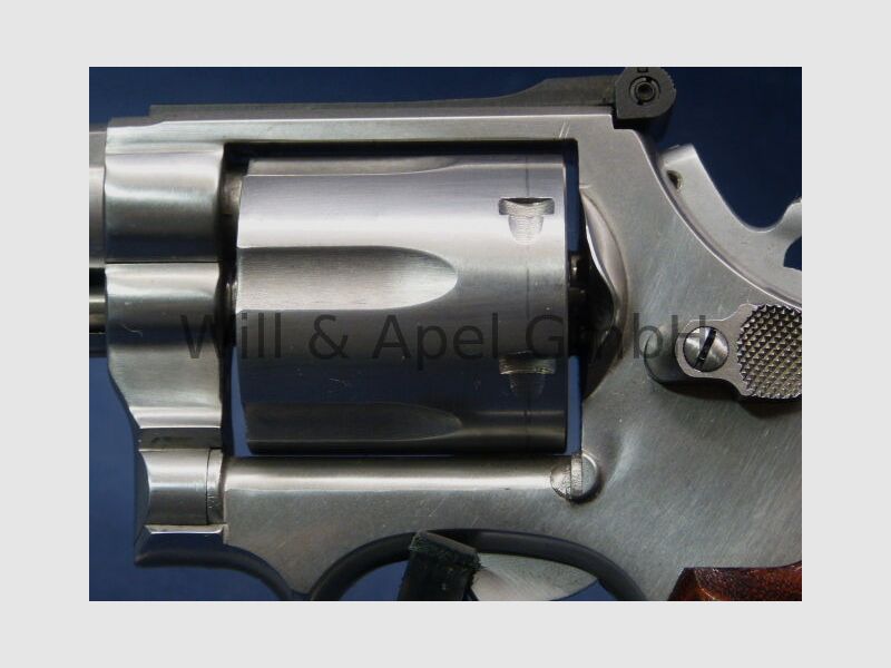 SMITH & WESSON Revolver	 686