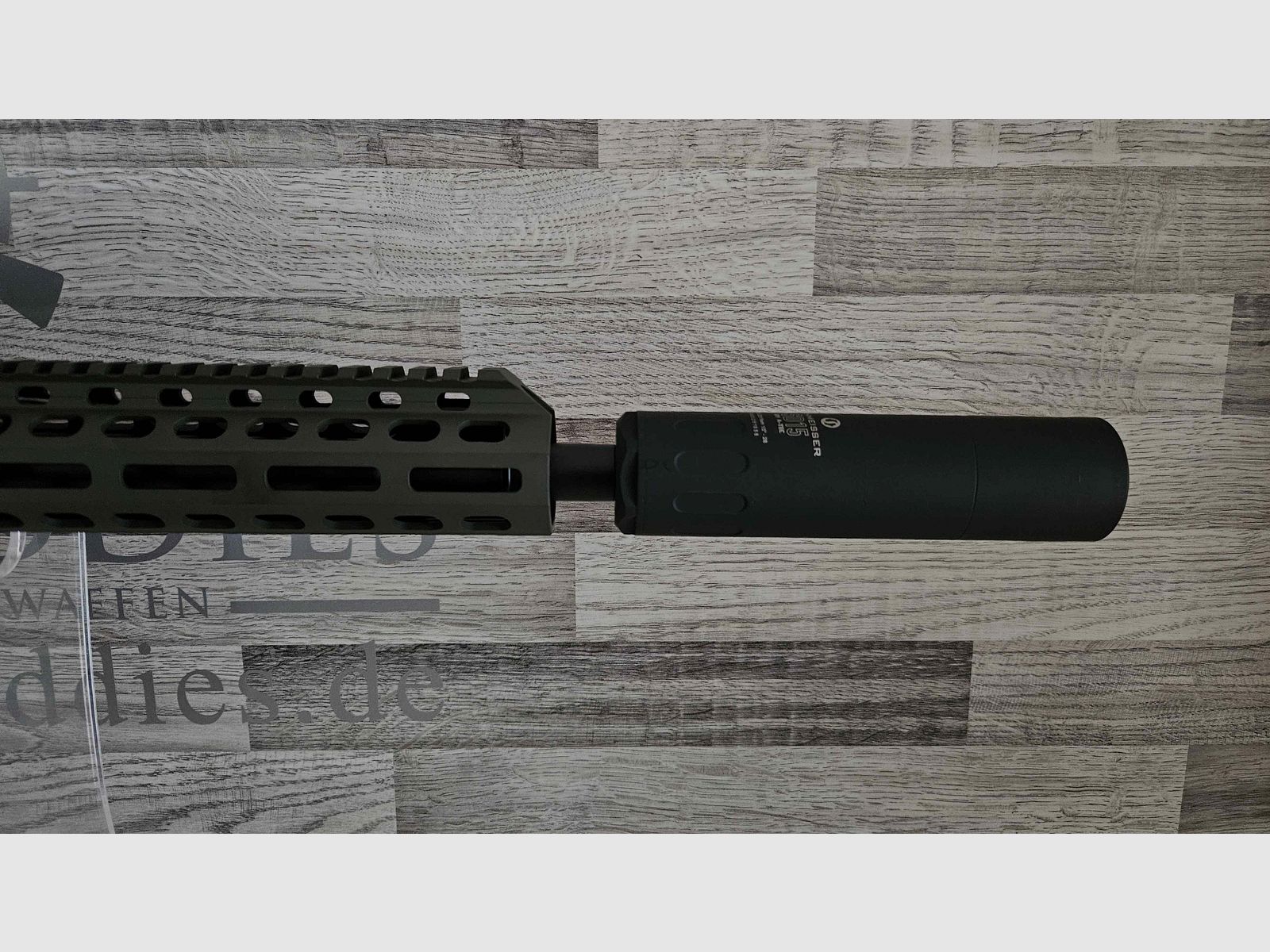 Nowy towar z handlu specjalistycznego - Schmeisser AR15 S4F OD Green 10,5" .223Rem - Zestaw z tłumikiem + lunetą