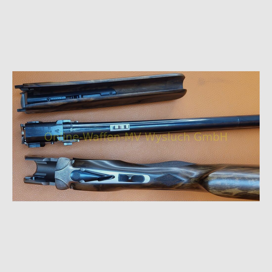 Like new! Beretta DT10 Trident Trap