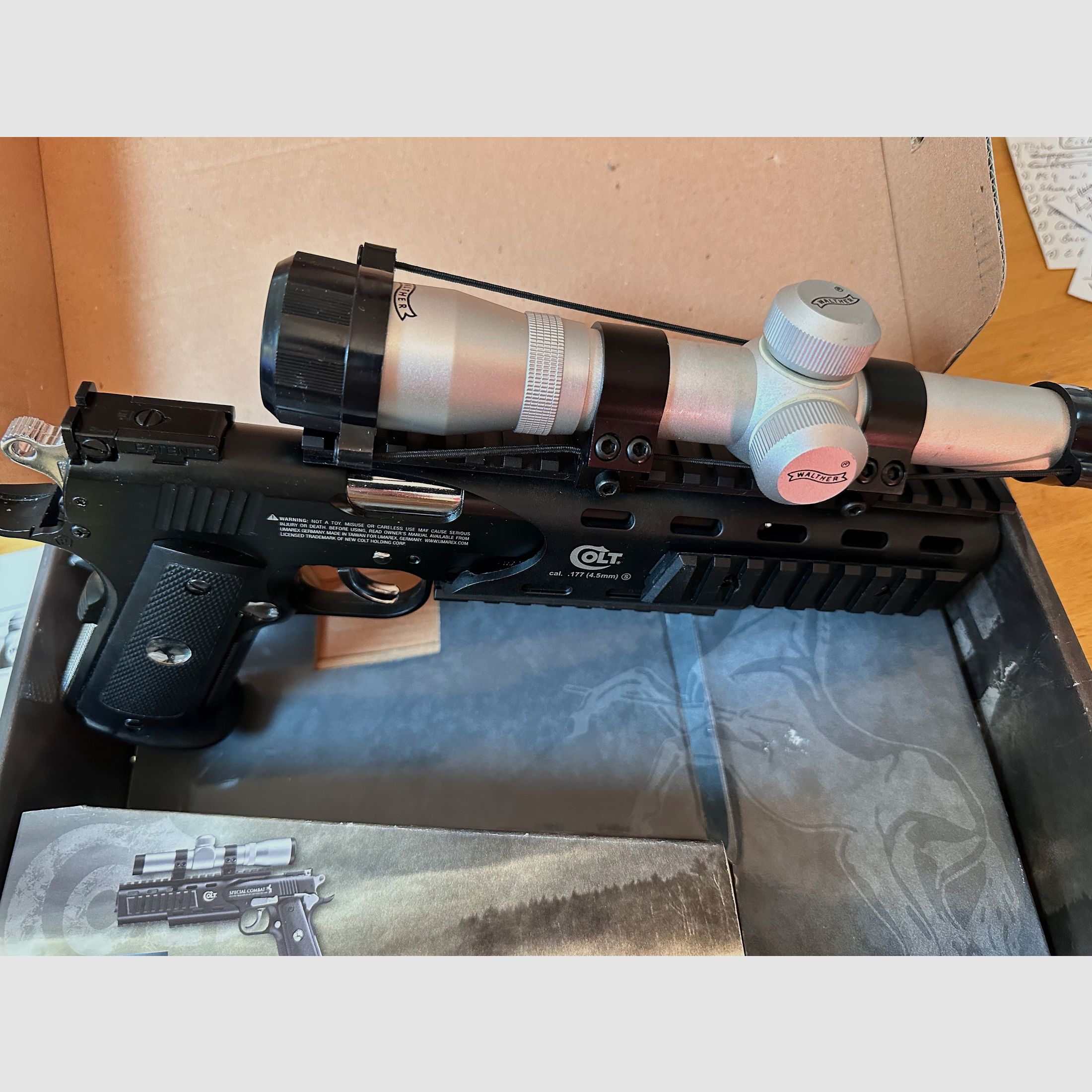 Colt Special Combat Xtreme (réplica de CO2 con marcas originales “Colt”)