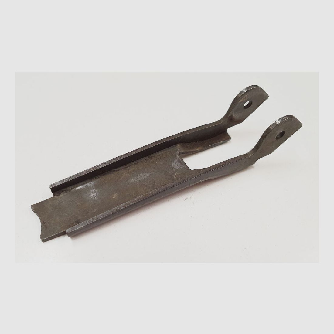 Karabin 43 / Karabiner 43 ( G43 / K43 ) [64] Szyna krzywej celowniczej do karabinu 43 / Karabiner 43 ( G43 / K43 ) oryginalna część zamienna, zdjęcie 3 z 4