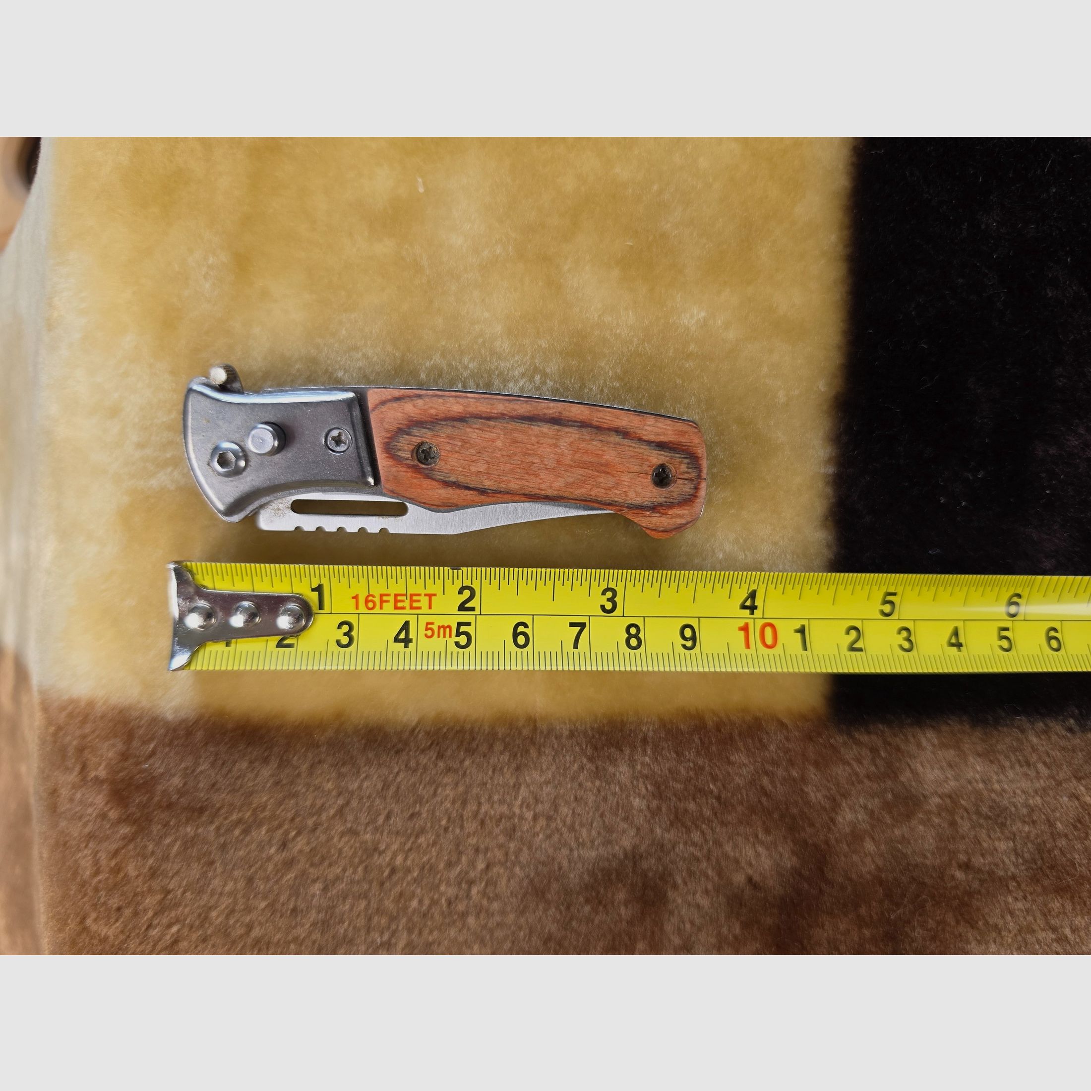 Kompaktes Klappmesser mit Echtholz-Griffschalen & Gürtelclip – EDC Taschenmesser, Bild 5 von 5