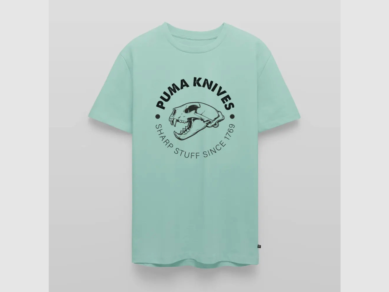 PUMA Men´s Premium T-Shirt "PUMA KNIVES Skull BW"