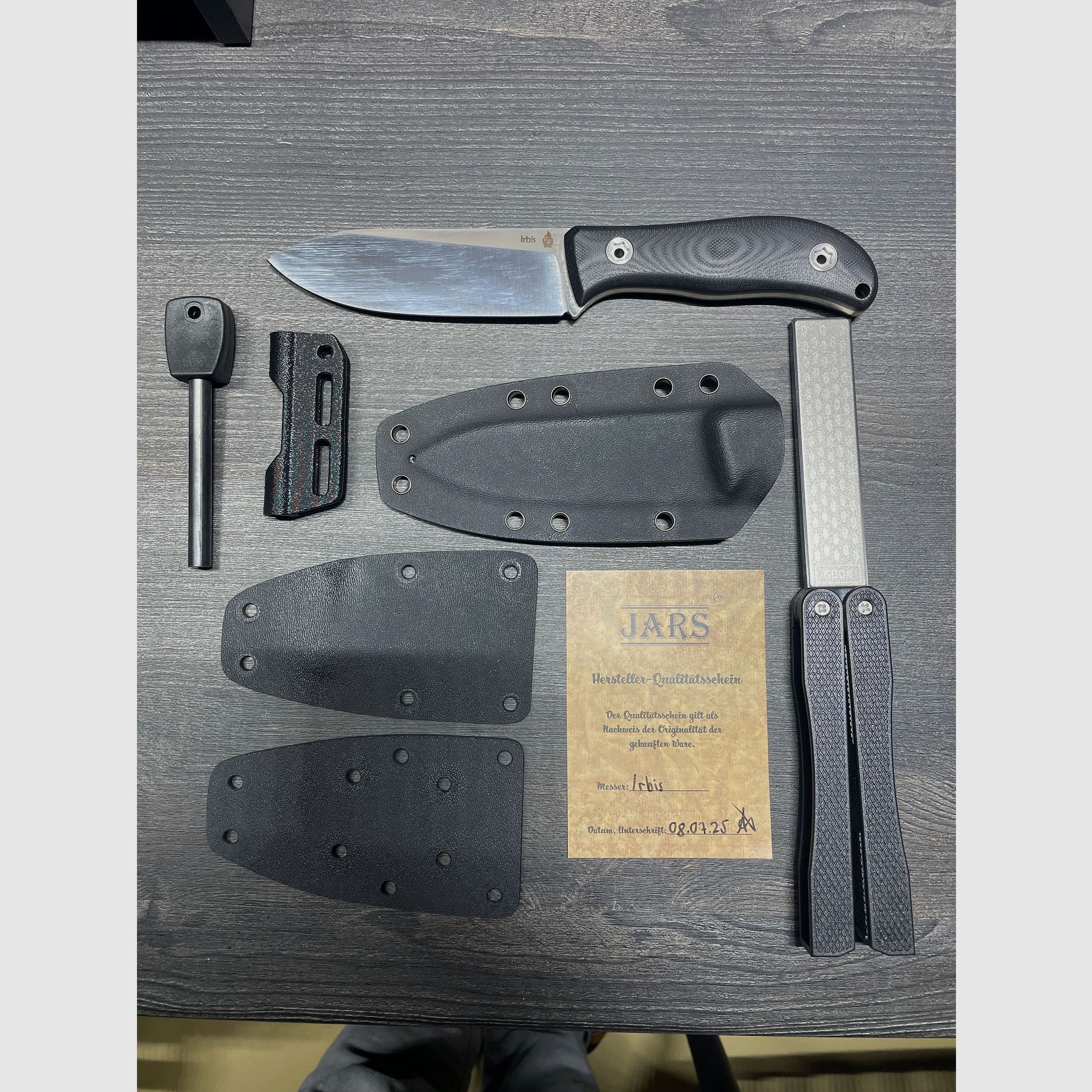 Jars Bushcraft Irbis aus N690 Stahl.