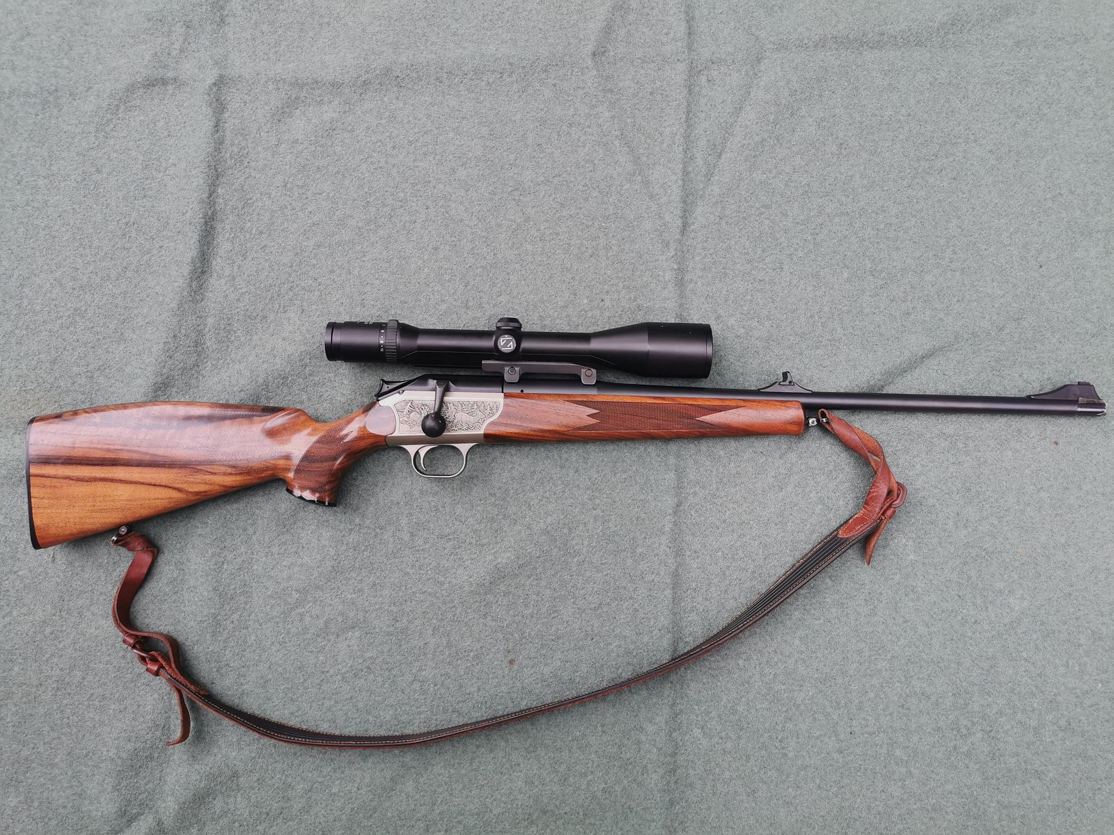 Repetierbüchse Blaser R93 mit Zeiss Diavari