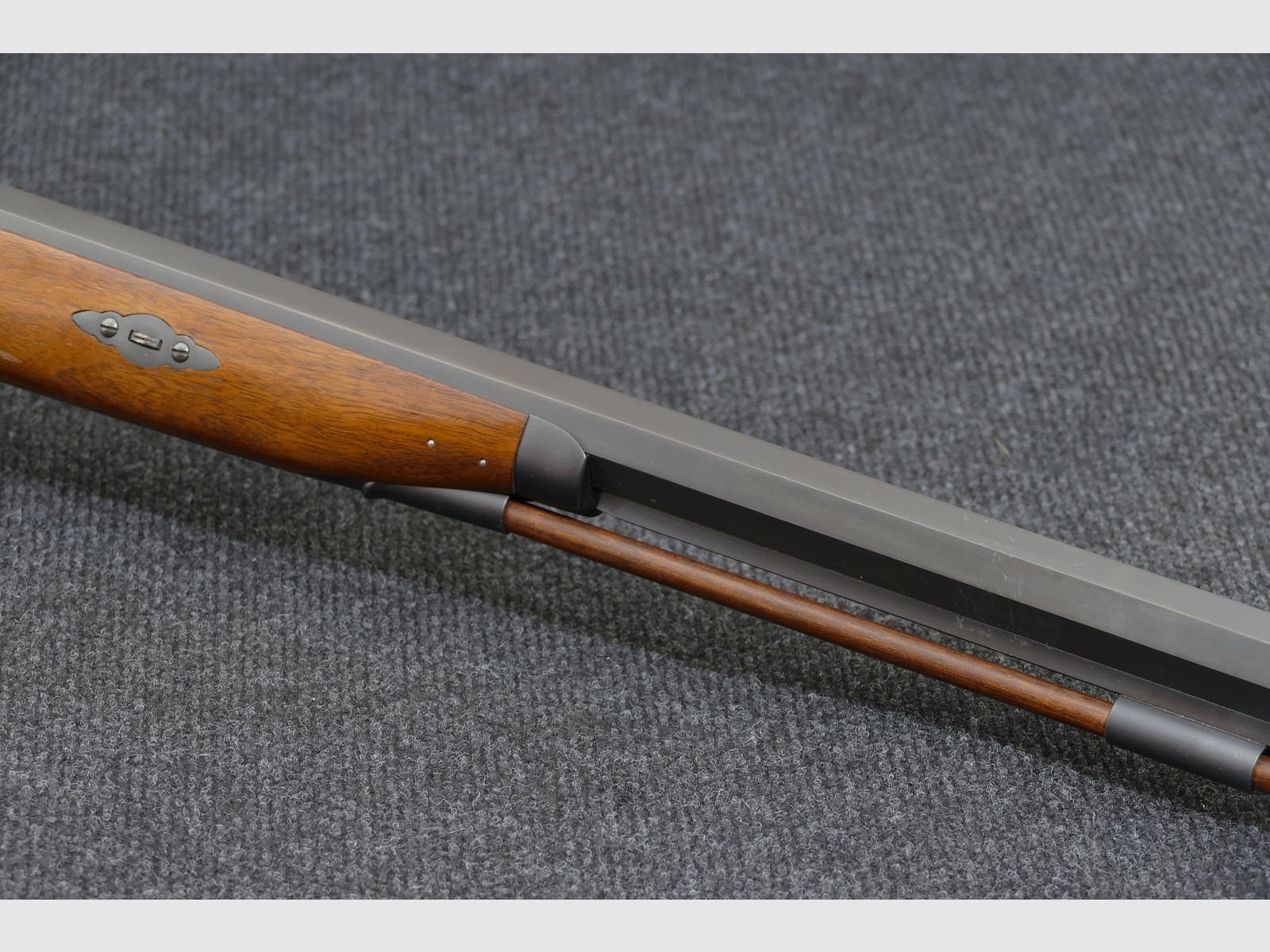 Davide Pedersoli Vorderlader Gewehr Tryon Rifle (Model S.229) uitvoering Creedmoor, .45 zwartkruit, zeer goed onderhouden